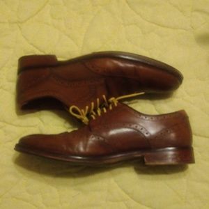 Johnston & Murphy Cavs leather wingtip dress shoes